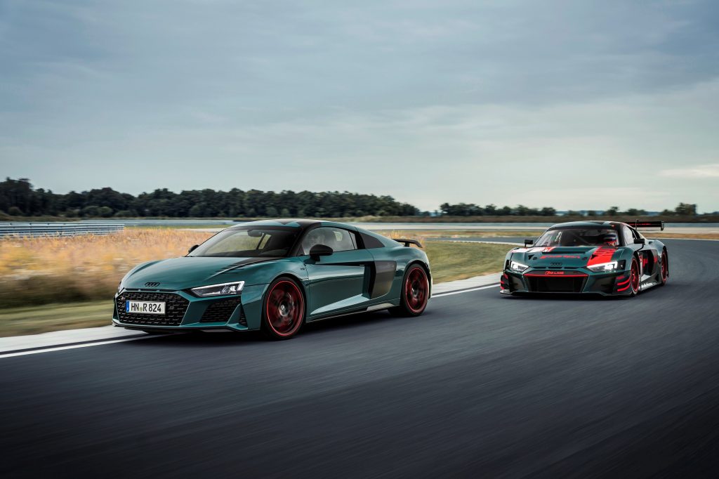 Audi R8 Green Hell Edition: “Địa ngục xanh” dành cho người mê xe thế hệ Millennials và Gen Z, giá khởi điểm 274.000 USD Audi R8 Green Hell Edition: “Địa ngục xanh” dành cho người mê xe thế hệ Millennials và Gen Z, giá khởi điểm 274.000 USD