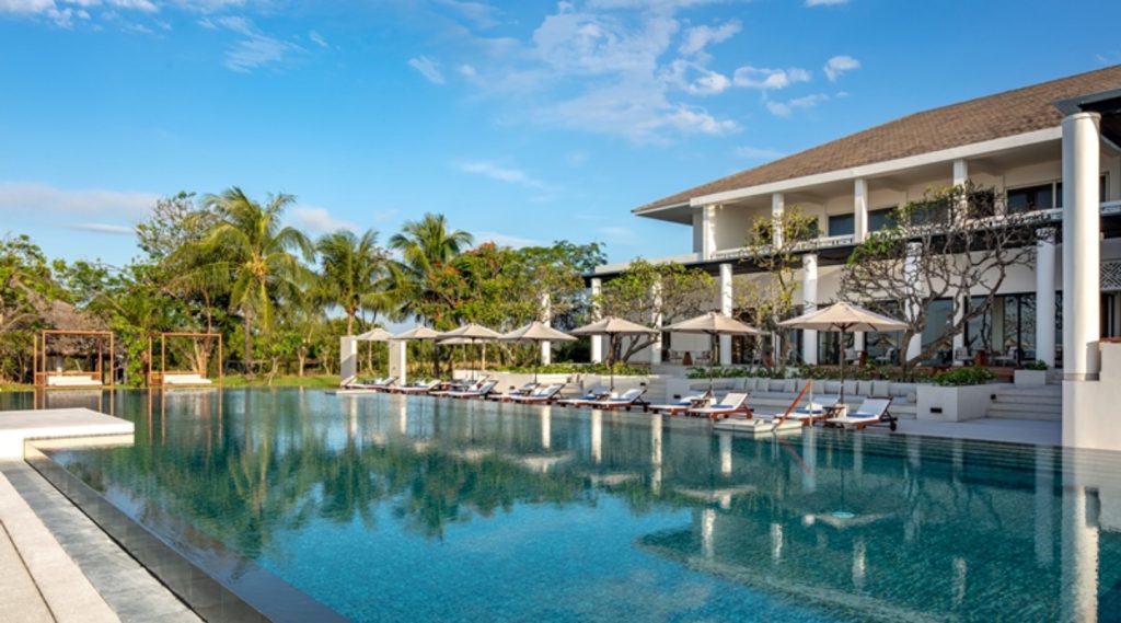 Mách hội du lịch nghỉ dưỡng về Azerai Kê Gà Bay, điểm check-in sang chảnh mới Mách hội du lịch nghỉ dưỡng về Azerai Kê Gà Bay, điểm check-in sang chảnh mới
