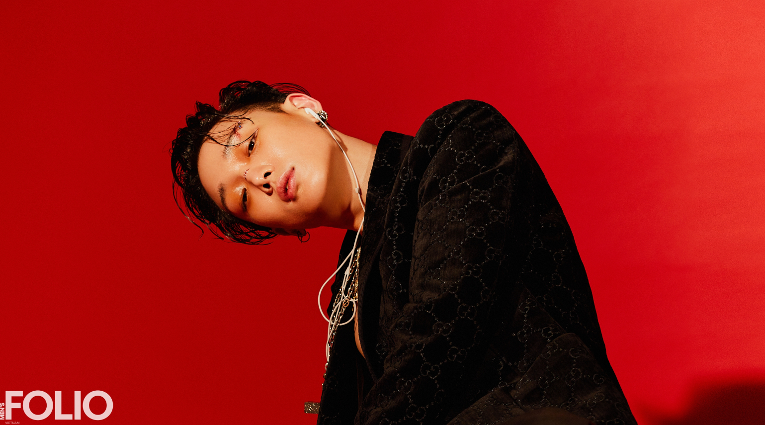 Men’s FOLIO phỏng vấn độc quyền: iKON Bobby, chàng rapper đầy nội tâm của K-Pop
