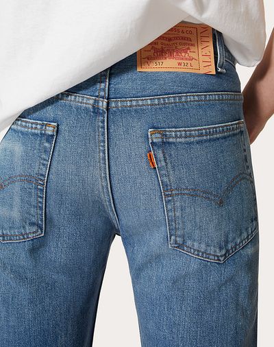 Dòng quần jeans Levi's x Valentino mở bán giới hạn 517 chiếc
