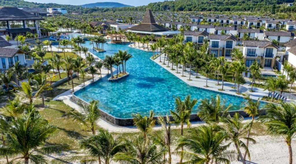 Khám phá khu nghỉ dưỡng đầu tiên của thương hiệu New World tại Việt Nam Khám phá khu nghỉ dưỡng đầu tiên của thương hiệu New World tại Việt Nam