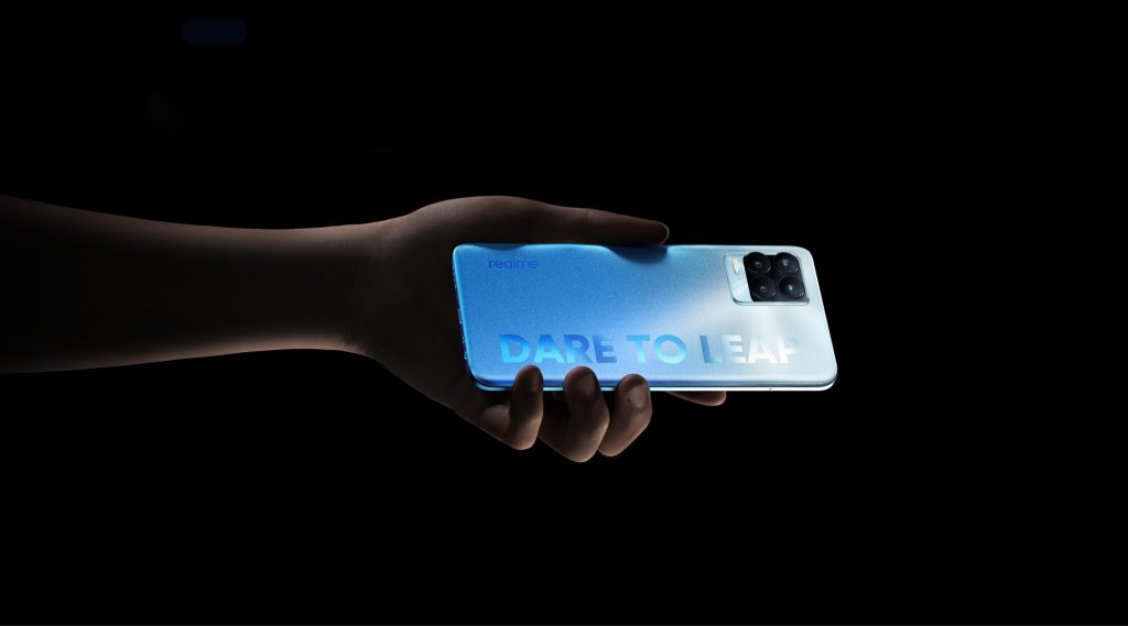 Tính năng quay độc đáo, realme 8 Pro đón đầu trào lưu Vlog Tính năng quay độc đáo, realme 8 Pro đón đầu trào lưu Vlog