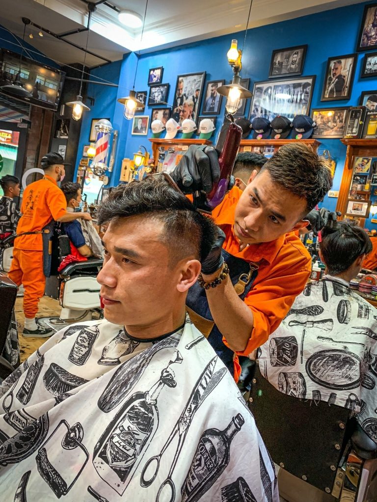 Top 10 tiệm cắt tóc nam đẹp uy tín tại Quận 10  TPHCM 2023  Top10CongTy