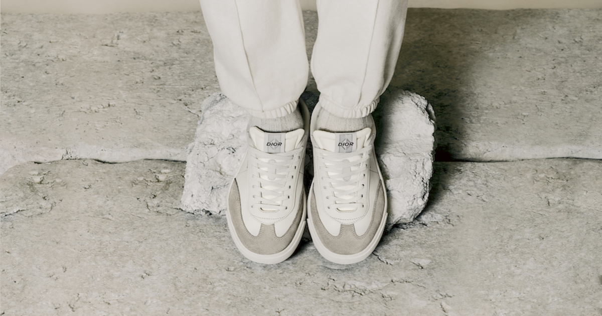 Dior B101 Sneaker: Sắc màu trung tính chưa bao giờ lỗi mốt