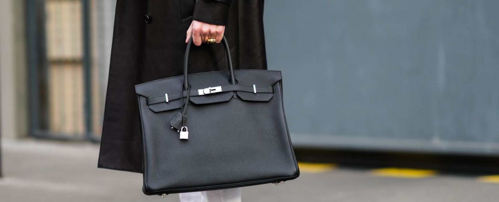 Doanh thu của Hermès tăng trưởng kỷ lục