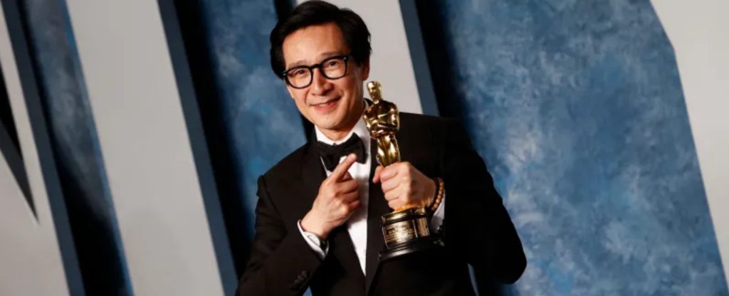 Kế Huy Quan rực rỡ tại Oscar 2023 và đêm tiệc after-party