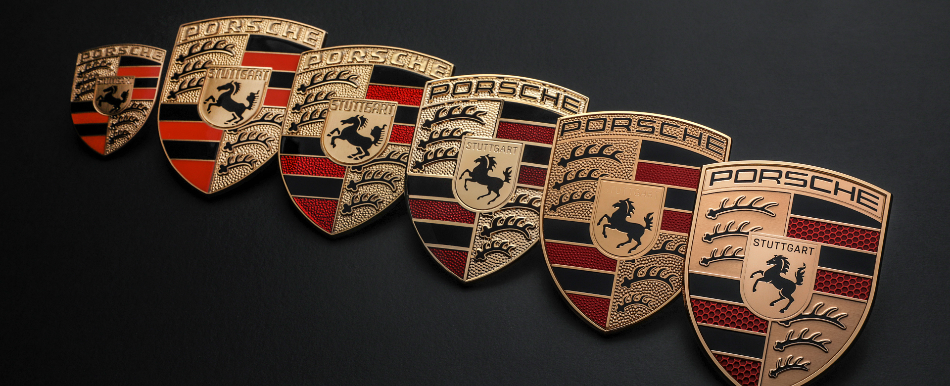 BizLab: Porsche đổi logo nhân dịp kỷ niệm 75 năm thành lập